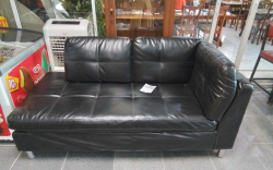 A Black lounge settee. L, 170CM