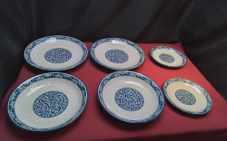 A Selection Of 6 Large Blue and White Plates.