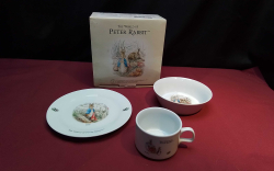 World of Pater Rabbit, Tea Set by Frederick Warne& Co C2009 for KFC Beatrix Potter (new in box)