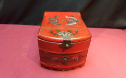 Chinese Jewelry Box Leather Bound (Red)