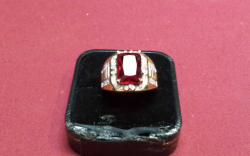 18K Ruby Ring.