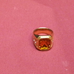 18K Yellow Sapphire Ring.