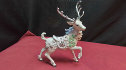 Lenox Platinum Classics Holiday Reindeer with Signed. H.22 L.20 Cm.